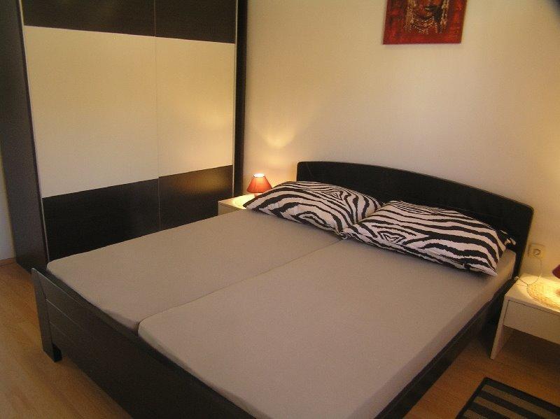 Deda Apartments Pag Town Buitenkant foto