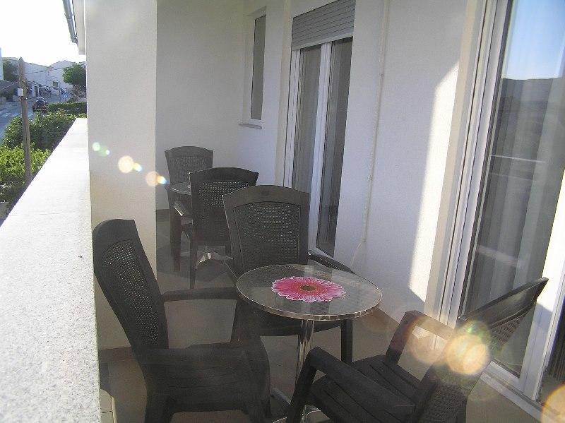 Deda Apartments Pag Town Buitenkant foto